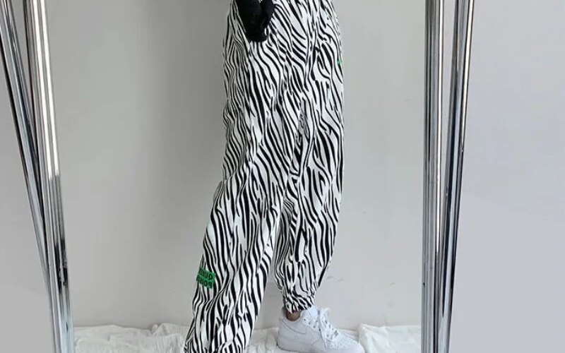 2023 New Summer Fashion Trend Loose Fitting Casual Versatile High Waist Pocket Zebra Print Tie Dyed Dance Hip-hop Pants