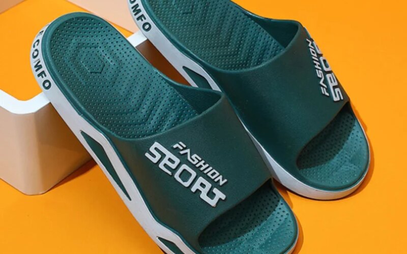 Men Slippers Home Letter PVC Soft Sole Non Slip Anti Slides Sandals Indoor Outdoor Summer Ladies Shoes Woman Female 2024 New